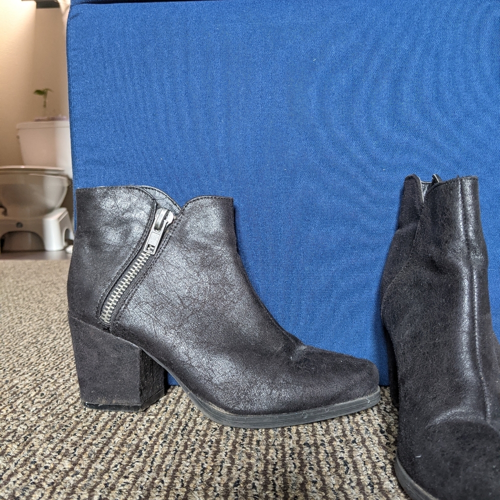 SOLD! Michael Antonio Black Zip Up Booties